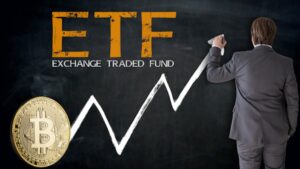 SEC Greenlights Kaikki 11 Spot Bitcoin ETF - Game-Changer kryptosijoittajille!