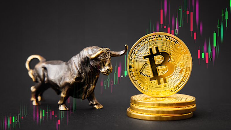 Analyytikko ennustaa härkämarkkinoita Bitcoin-futuurien noustessa!