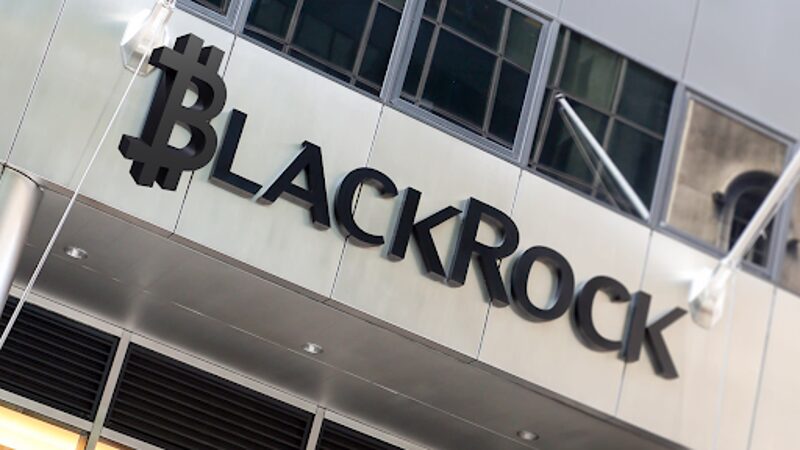 BlackRockin rohkea siirto: Bitcoin-ETF:ien ostaminen maailmanlaajuista rahastoa varten